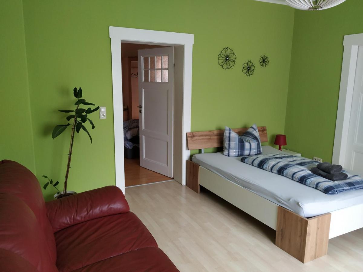 Ferienwohnung Familie Bulst Naumburg  Bagian luar foto