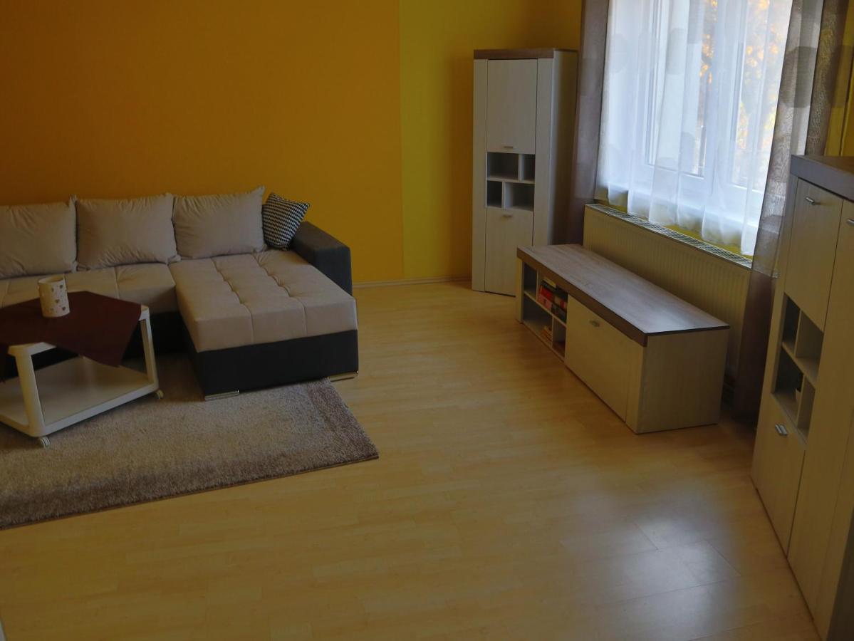 Ferienwohnung Familie Bulst Naumburg  Bagian luar foto